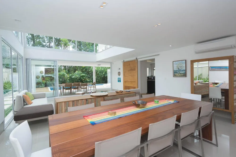 Casa, 4 quartos, 355 m² - Foto 1