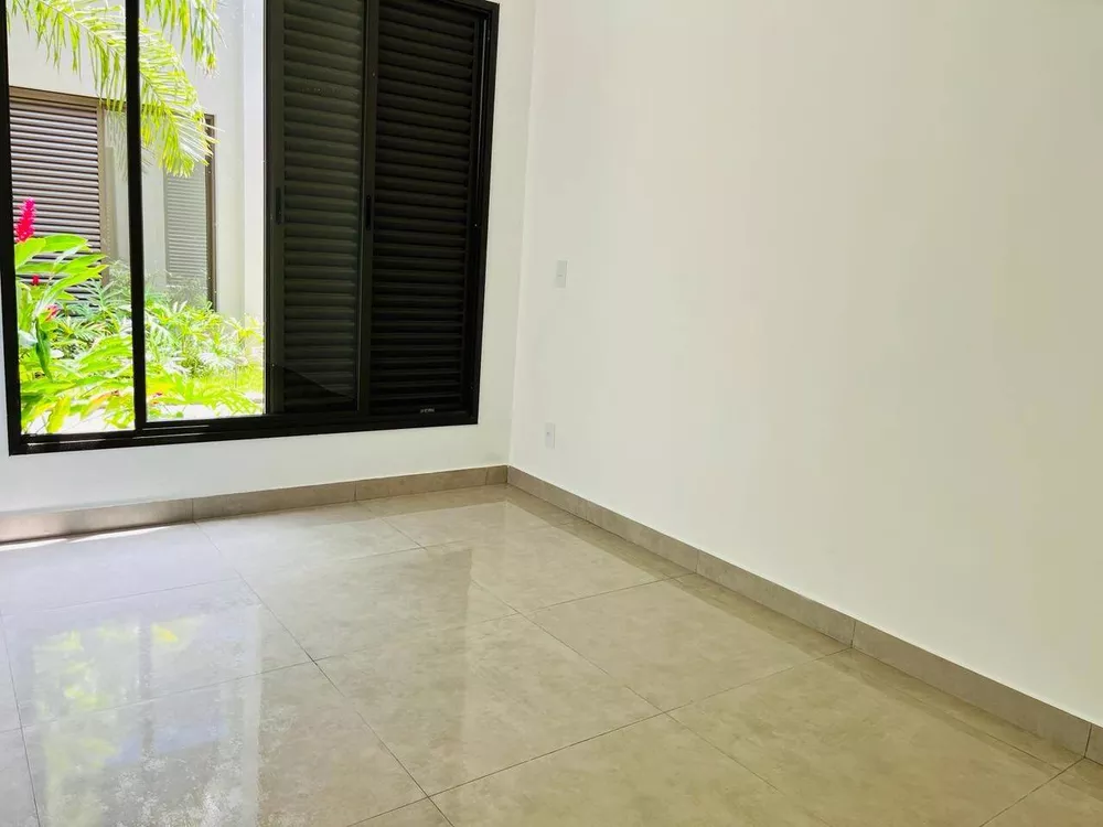 Casa à venda com 2 quartos, 68m² - Foto 7