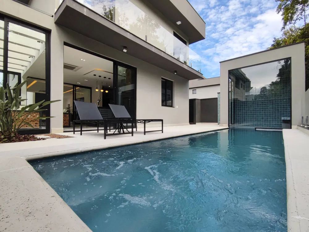 Casa, 5 quartos, 335 m² - Foto 3