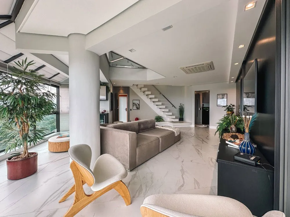 Cobertura, 4 quartos, 249 m² - Foto 2