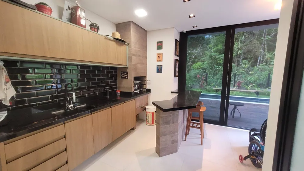 Casa, 4 quartos, 205 m² - Foto 9