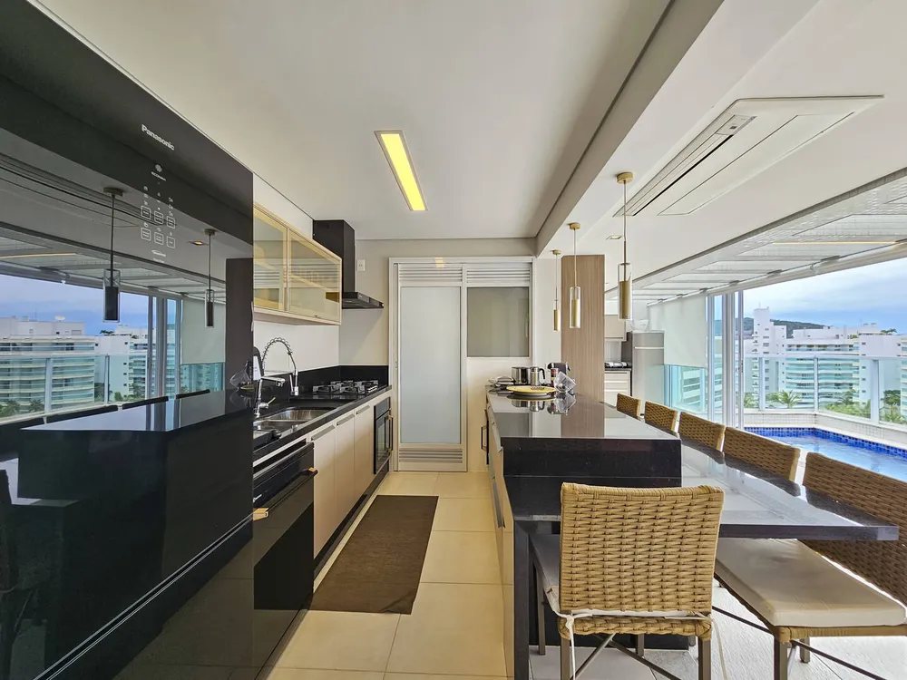 Cobertura, 4 quartos, 255 m² - Foto 3