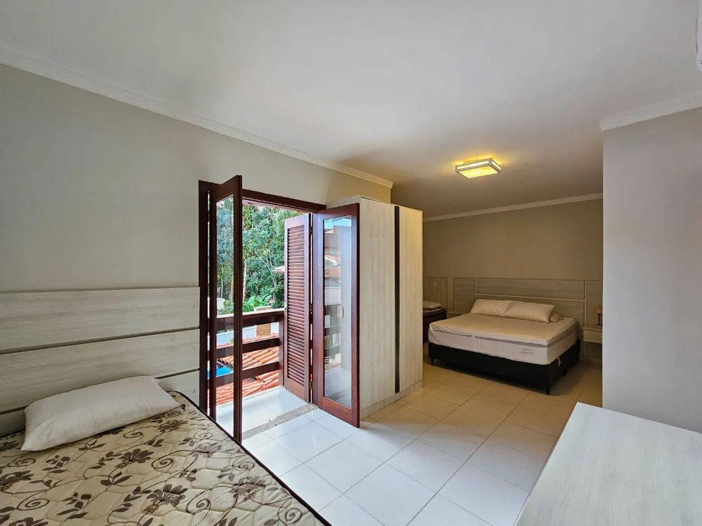 Casa, 6 quartos, 350 m² - Foto 4