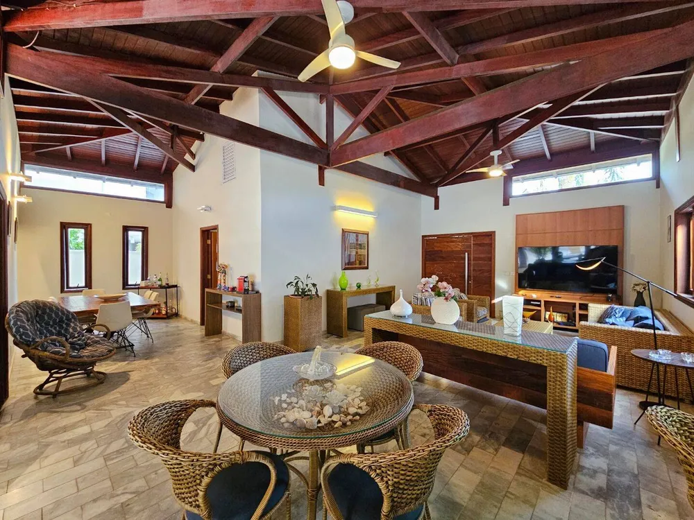 Casa, 6 quartos, 350 m² - Foto 1
