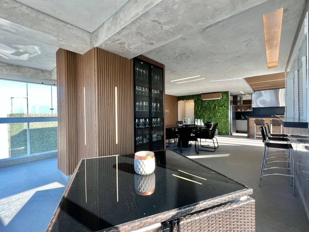 Cobertura, 3 quartos, 192 m² - Foto 3