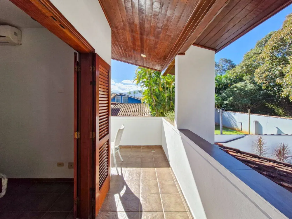 Casa, 8 quartos, 390 m² - Foto 4