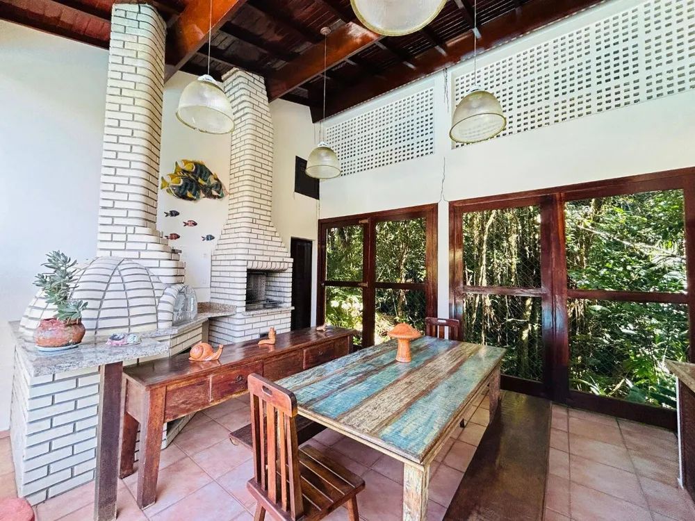 Casa, 5 quartos, 317 m² - Foto 1