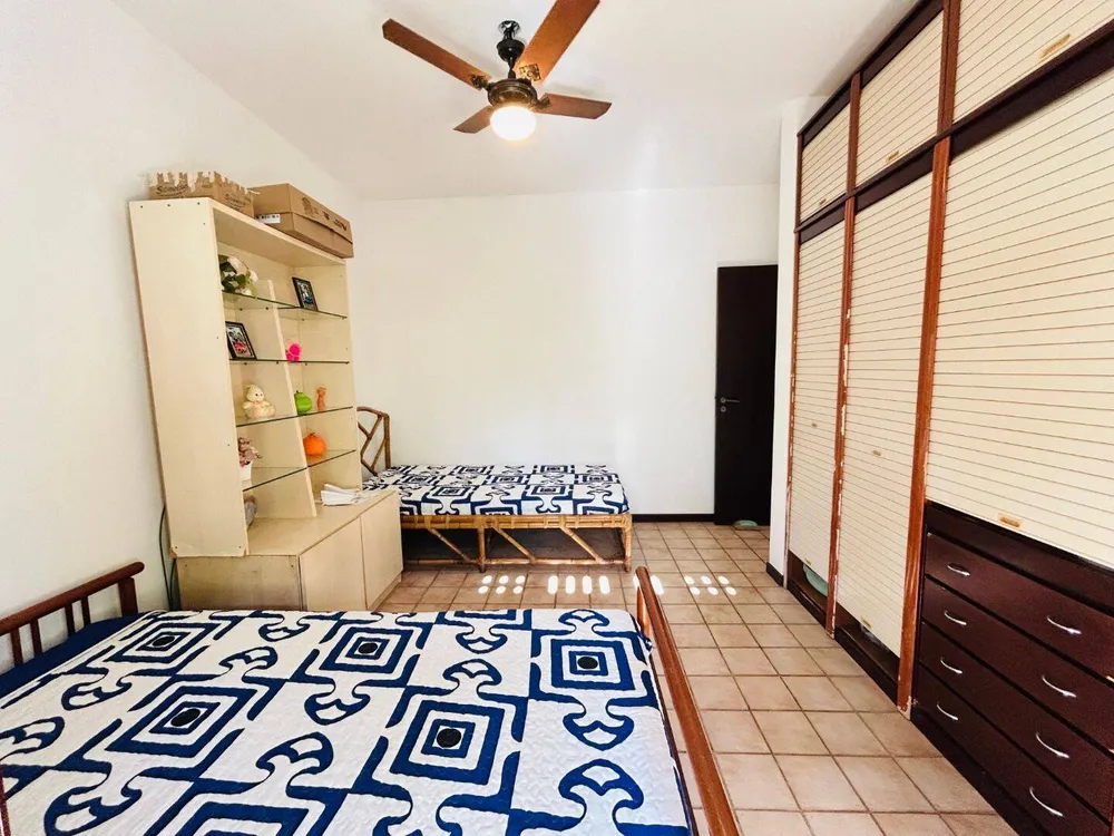 Casa, 5 quartos, 317 m² - Foto 2