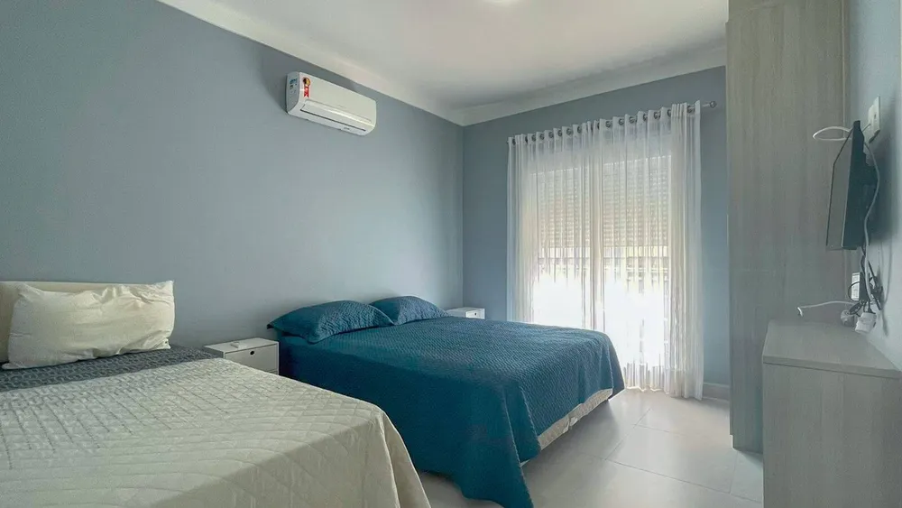 Casa, 6 quartos, 250 m² - Foto 12