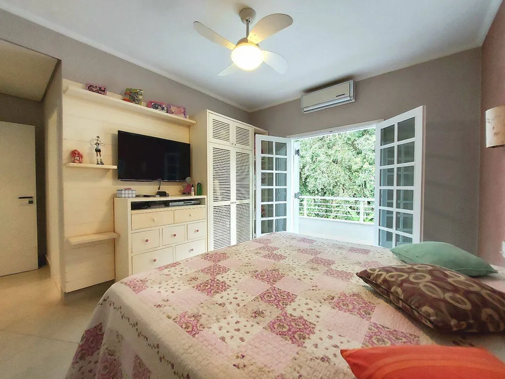 Casa, 5 quartos, 297 m² - Foto 9