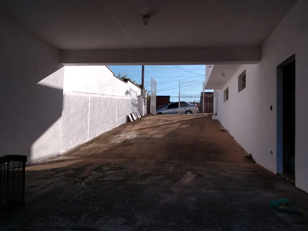 Casa, 4 quartos, 250 m² - Foto 4