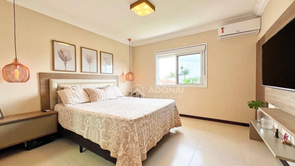 Casa, 3 quartos, 268 m² - Foto 18