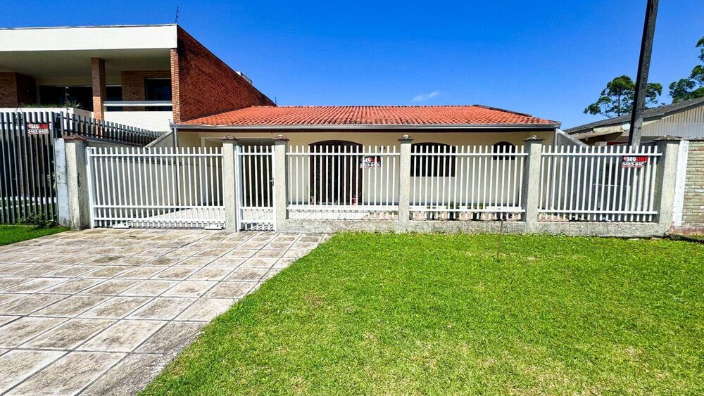 Casa à venda com 4 quartos, 174m² - Foto 1