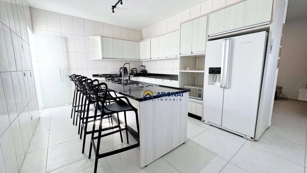 Casa, 5 quartos, 254 m² - Foto 8