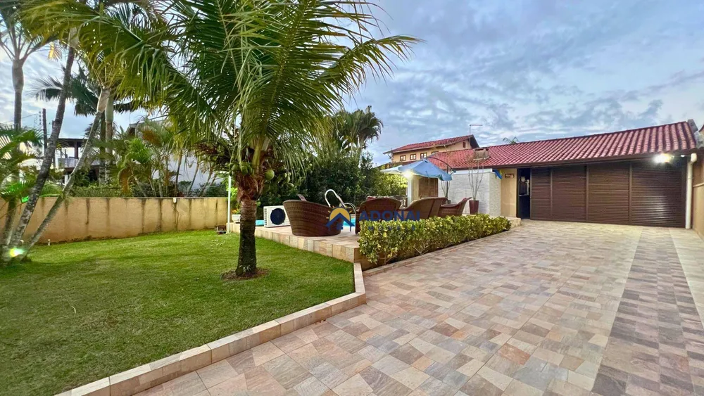 Casa, 4 quartos, 300 m² - Foto 15