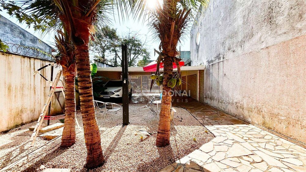 Casa, 4 quartos, 300 m² - Foto 2