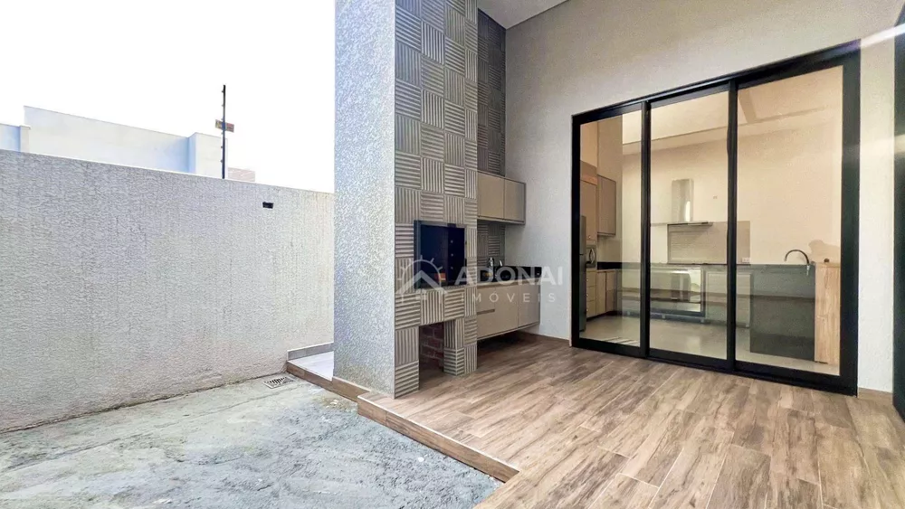 Casa à venda com 3 quartos, 207m² - Foto 14