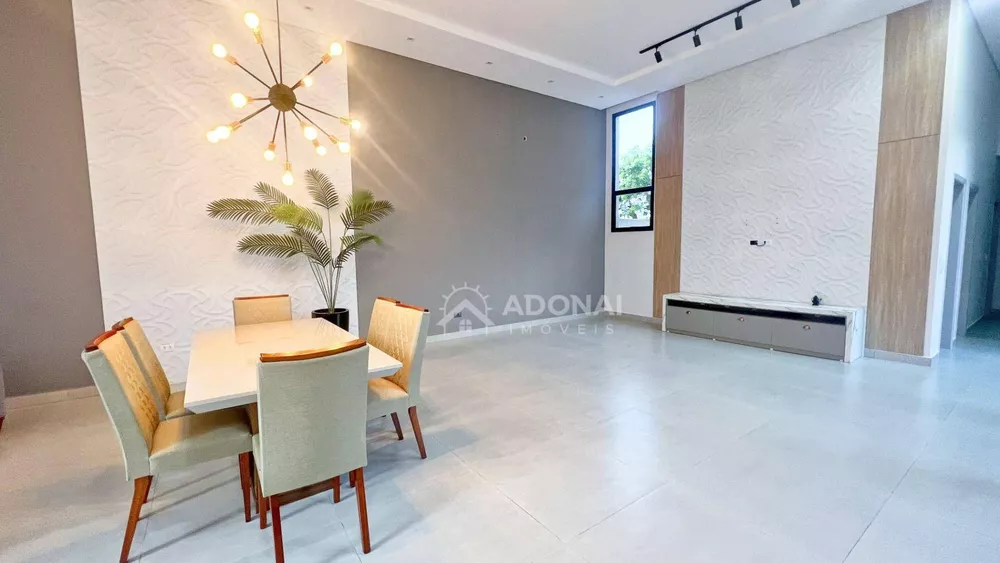 Casa à venda com 3 quartos, 207m² - Foto 8