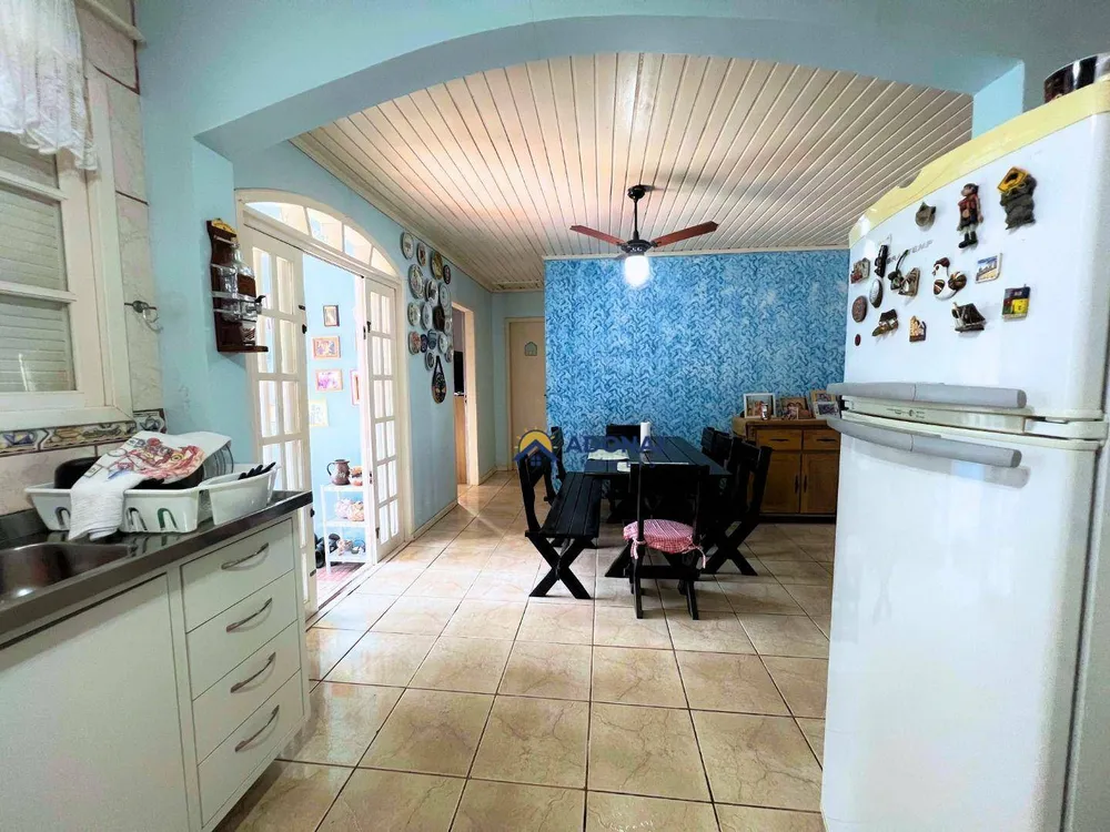 Casa, 4 quartos, 160 m² - Foto 4