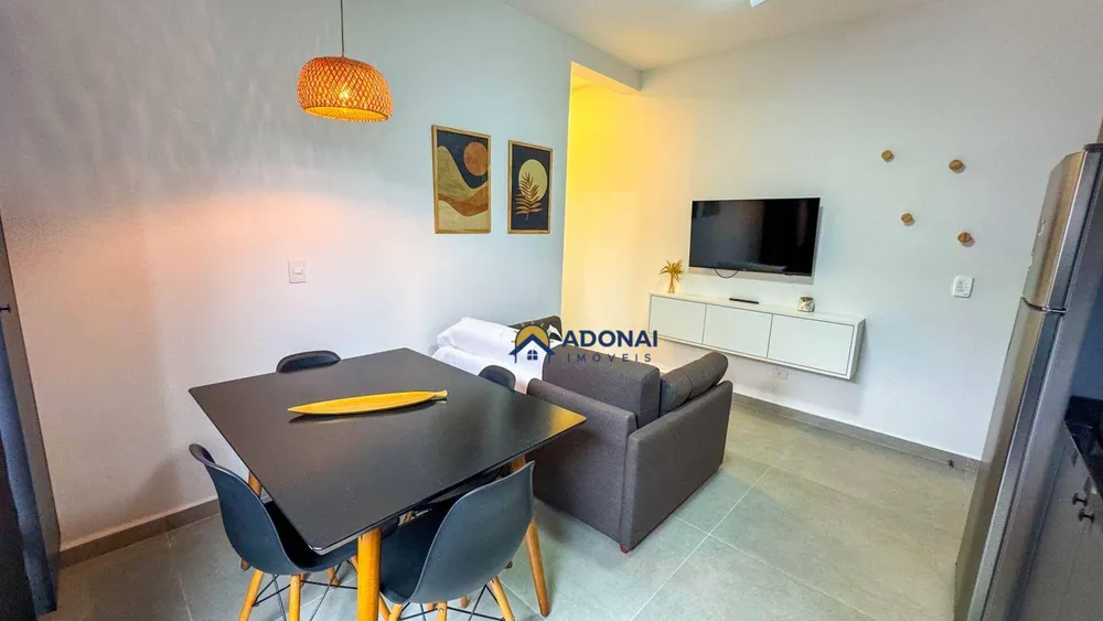 Casa, 7 quartos, 304 m² - Foto 1