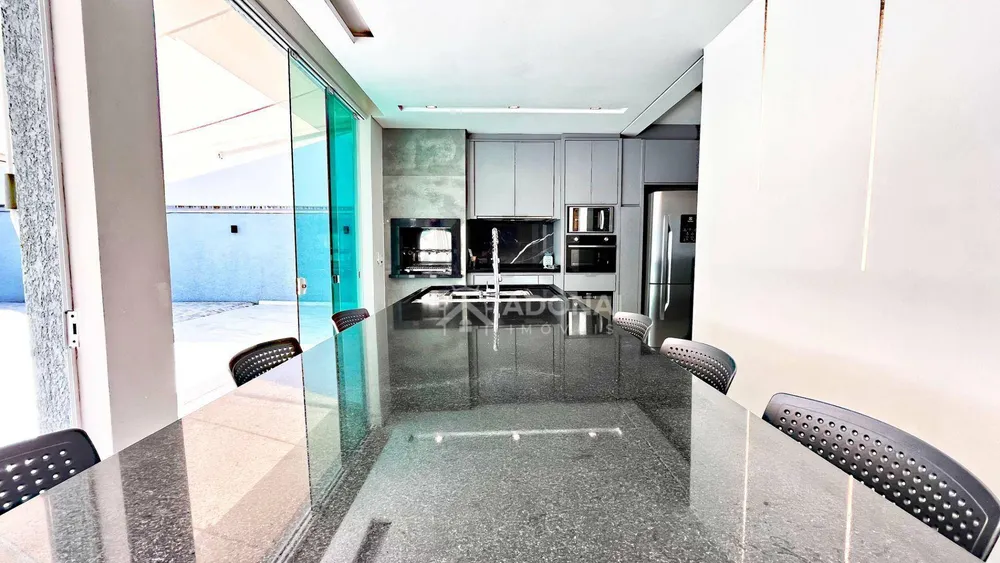 Sobrado, 4 quartos, 300 m² - Foto 8