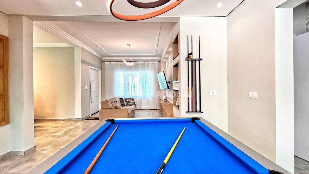 Sobrado, 4 quartos, 300 m² - Foto 1