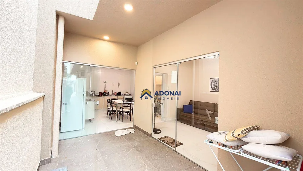 Casa, 3 quartos, 132 m² - Foto 1