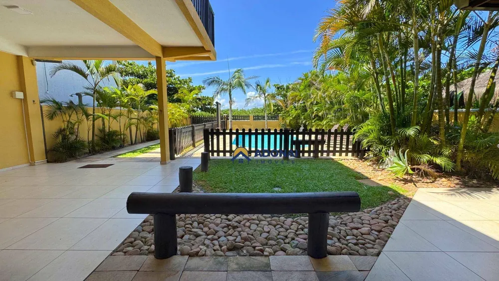 Casa, 5 quartos, 317 m² - Foto 3