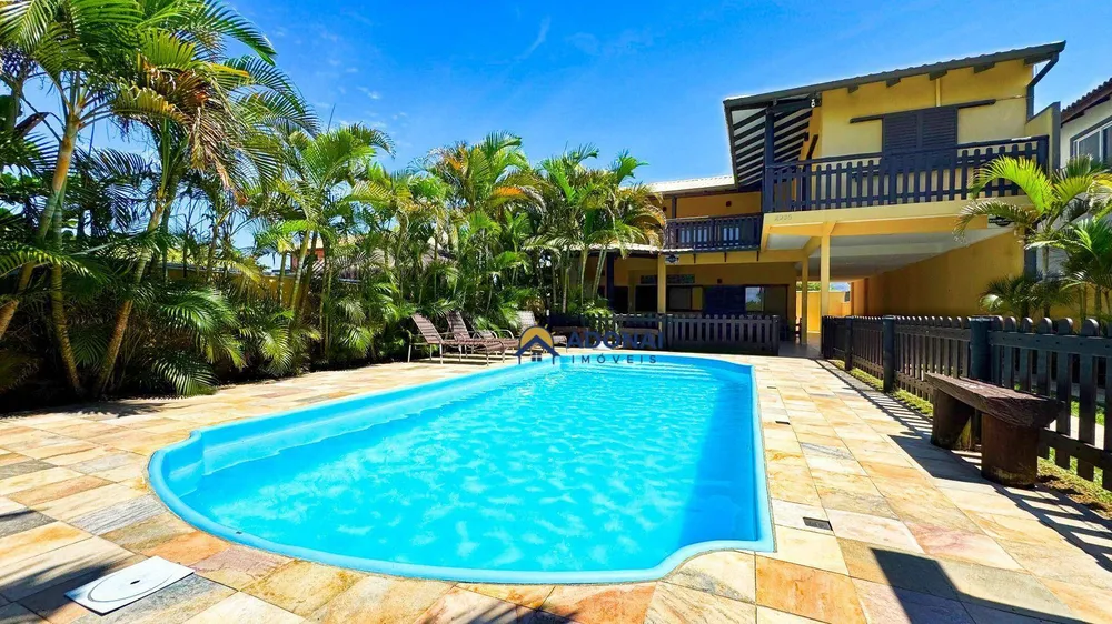 Casa, 5 quartos, 317 m² - Foto 1