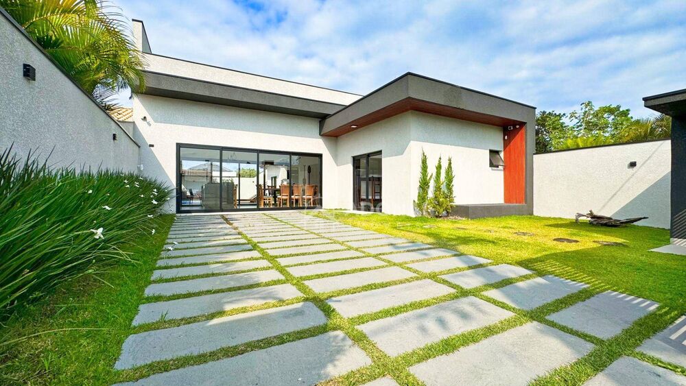 Casa, 3 quartos, 236 m² - Foto 4