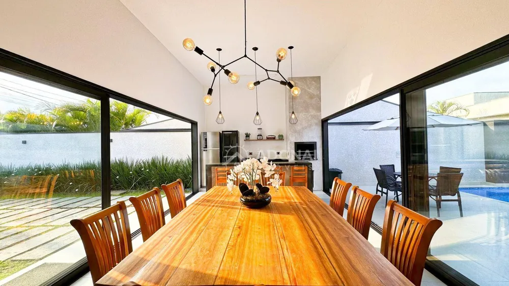 Casa, 3 quartos, 236 m² - Foto 10