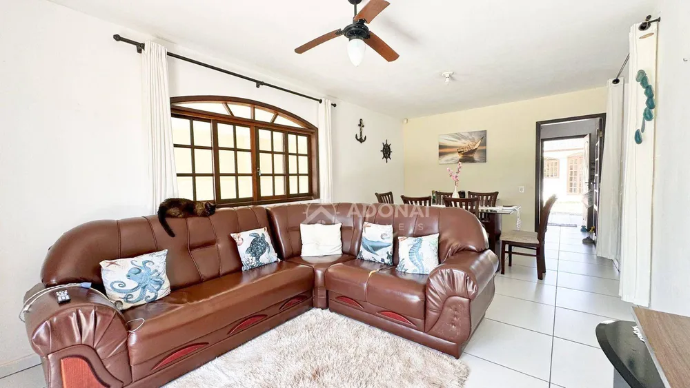 Casa, 4 quartos, 174 m² - Foto 2
