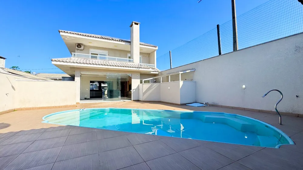 Casa, 5 quartos, 327 m² - Foto 1