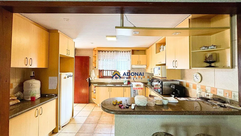 Casa, 4 quartos, 258 m² - Foto 11