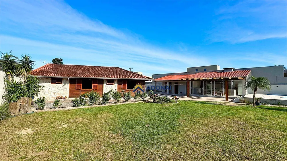 Casa, 4 quartos, 258 m² - Foto 5