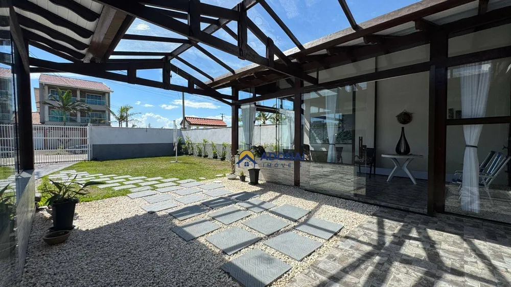 Casa, 5 quartos, 224 m² - Foto 3