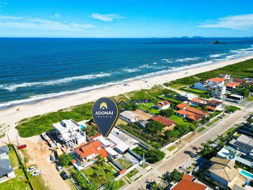 Casa, 5 quartos, 224 m² - Foto 1