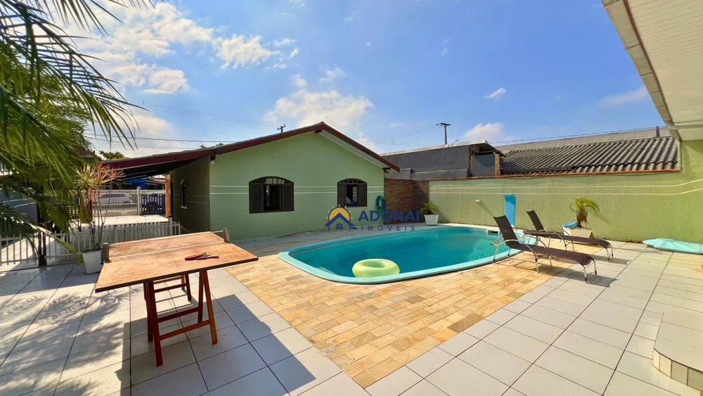 Casa, 4 quartos, 182 m² - Foto 2