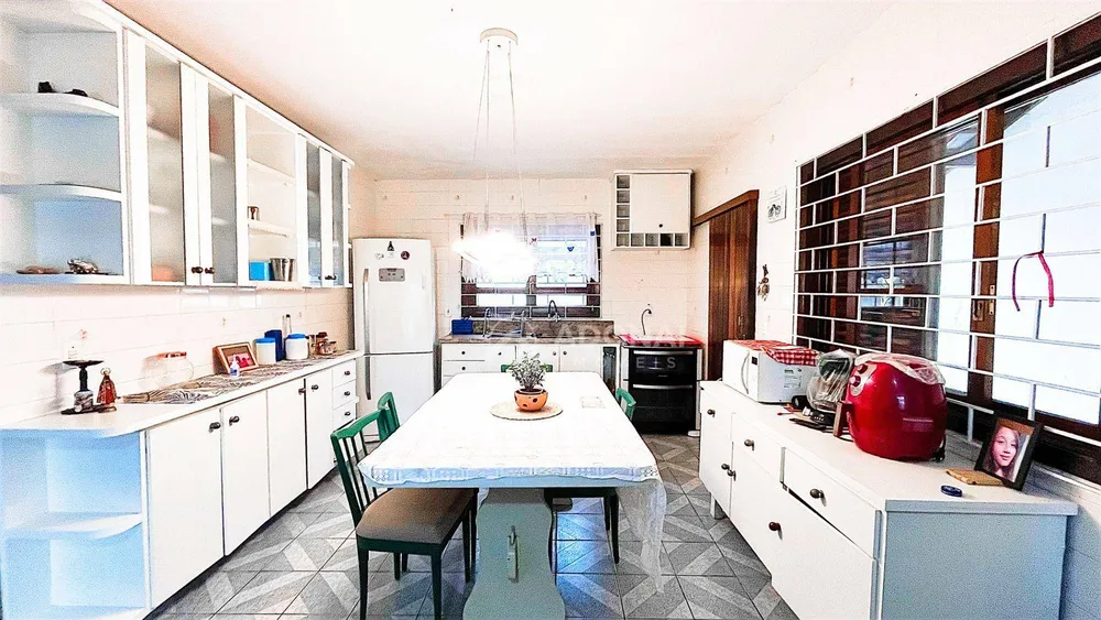 Casa, 5 quartos, 240 m² - Foto 7
