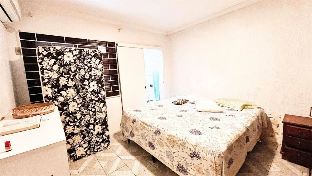 Casa, 5 quartos, 240 m² - Foto 10