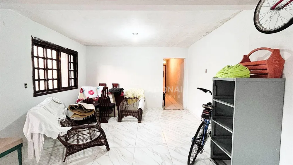 Casa, 5 quartos, 240 m² - Foto 14