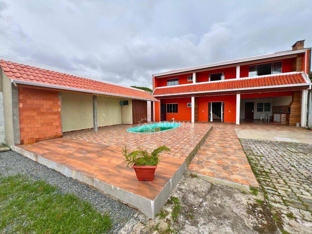 Sobrado, 6 quartos, 249 m² - Foto 1