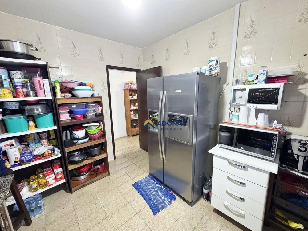 Casa, 6 quartos, 290 m² - Foto 9