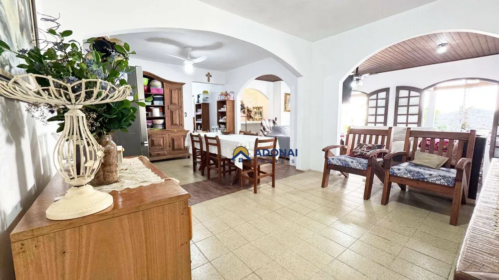Casa, 6 quartos, 290 m² - Foto 8