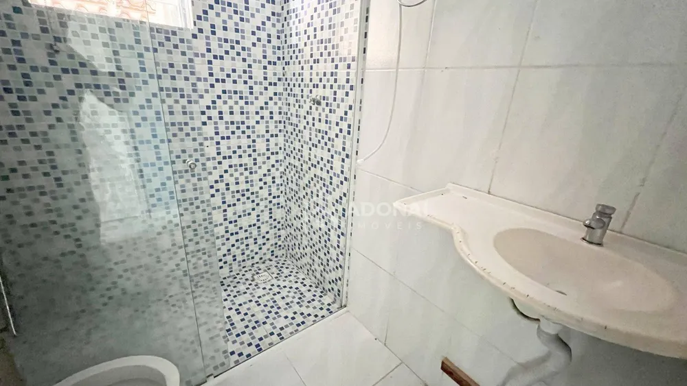 Casa, 6 quartos, 220 m² - Foto 8