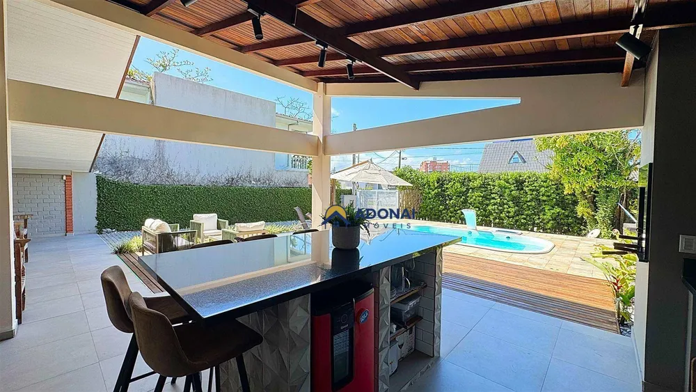 Casa, 3 quartos, 194 m² - Foto 8