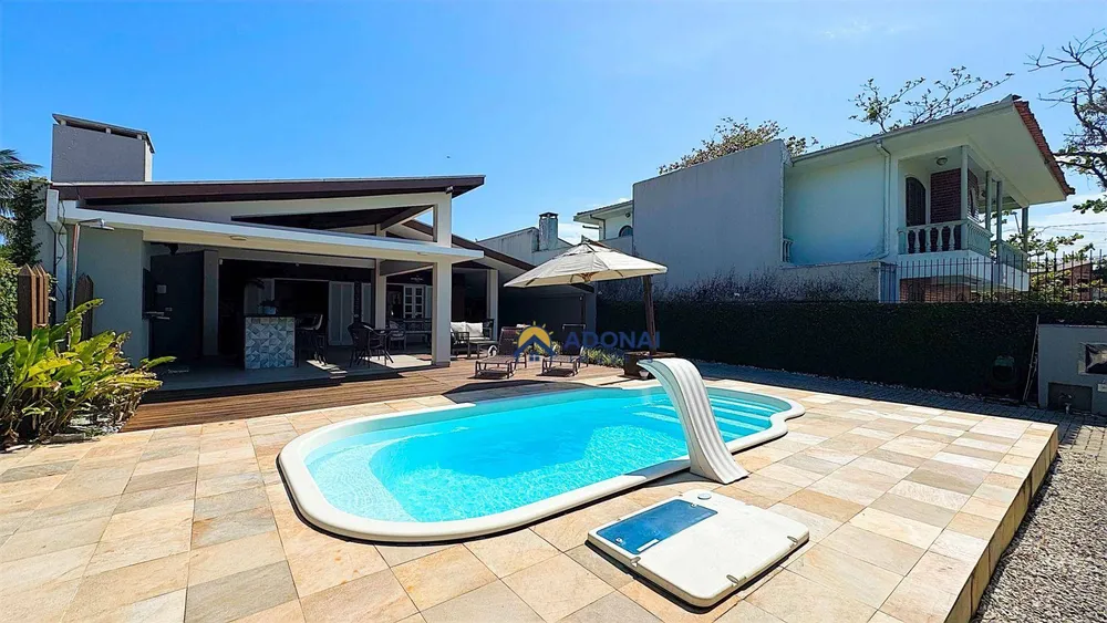 Casa, 3 quartos, 194 m² - Foto 3