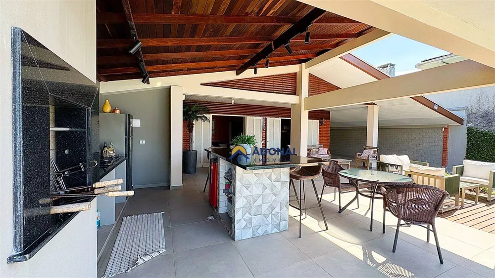 Casa, 3 quartos, 194 m² - Foto 6