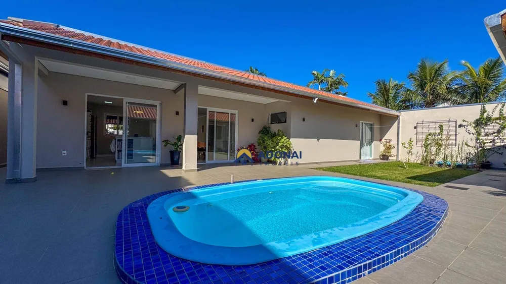 Casa, 3 quartos, 275 m² - Foto 2