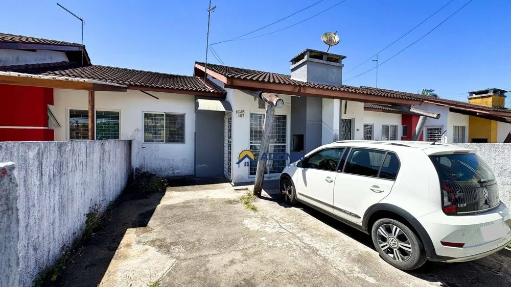 Casa, 2 quartos, 49 m² - Foto 1